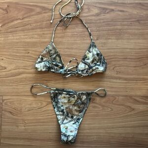 Camo Bikini racer worldwide